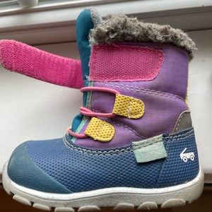 See Kai Run, toddler winter boots, size 5